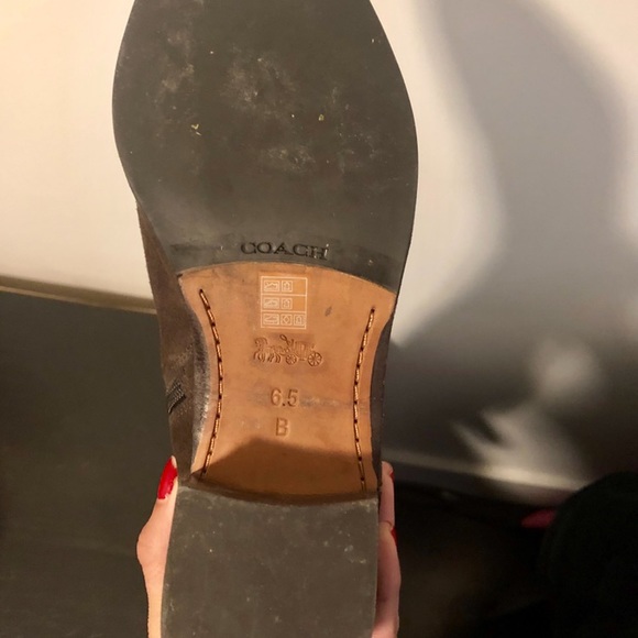 Leather coach boots, barely used perfect condition - Picture 4 of 4